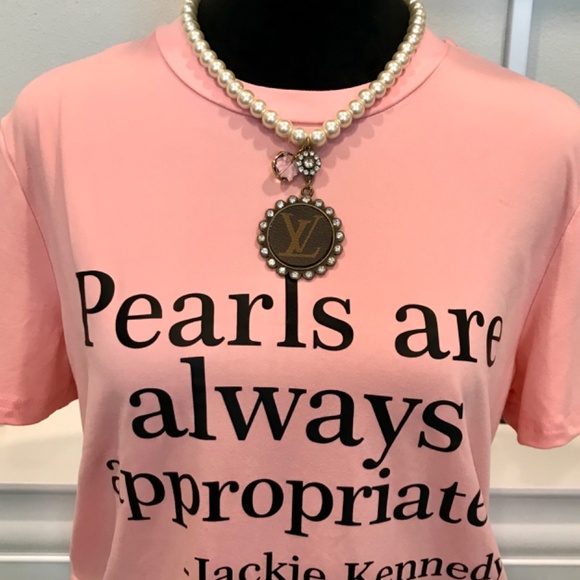 Upcycled handbag pearl necklace, - Picture 4 of 5